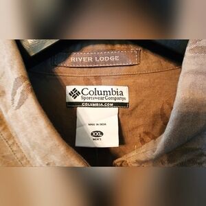 Columbia River Lodge Men's Shirt XXL Whitetail Tracks Print Hunting